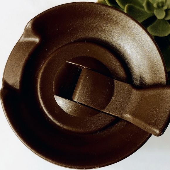 Tall Starbucks 1971 Pike Place 16 oz Thermal Lidded Travel Cup - Picture 10 of 12